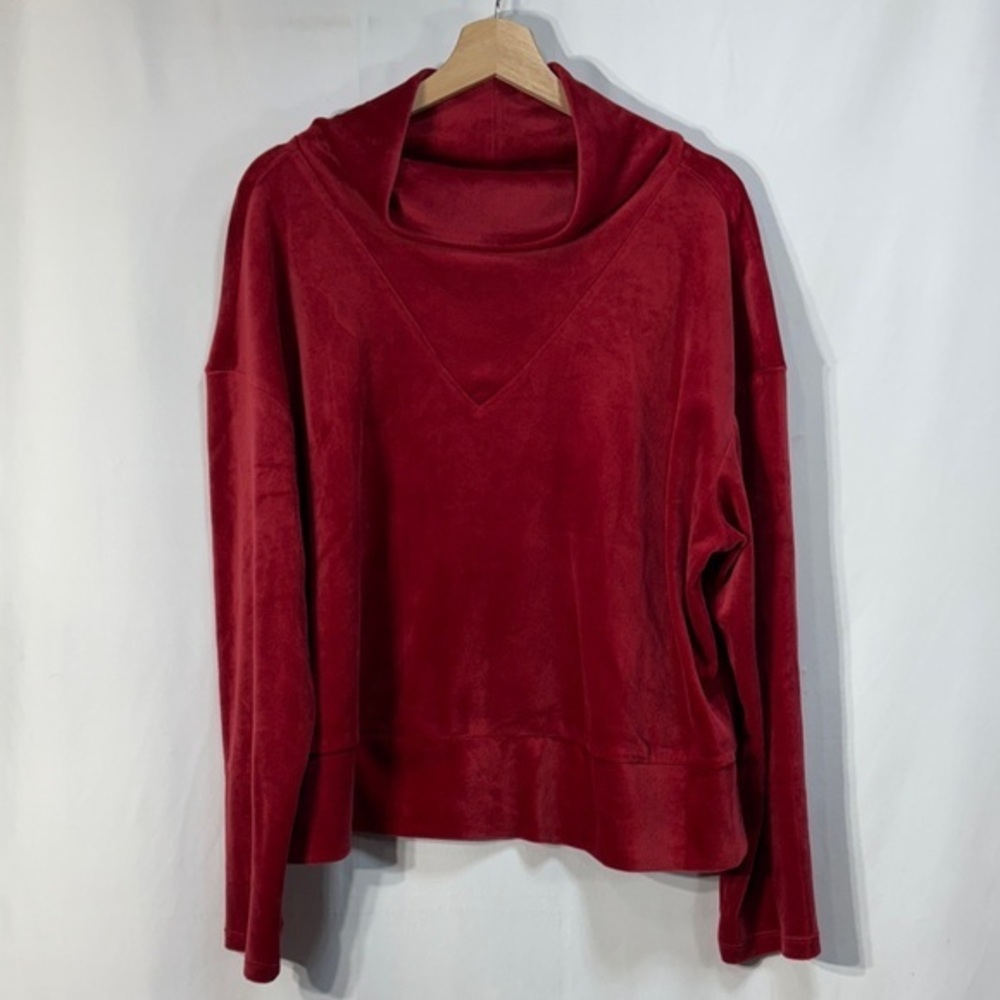 🍑 RBX  Red velour cowl-neck top